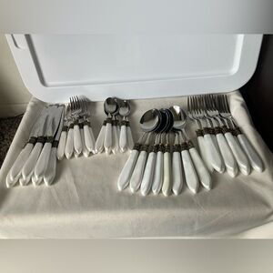 Wallace St Moritz White Pearlized Flatware Lot 39 Pieces 8 Place Settings - 1